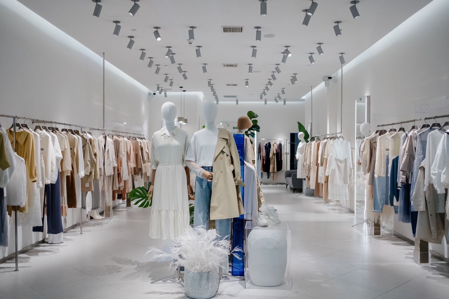 In-line shop space