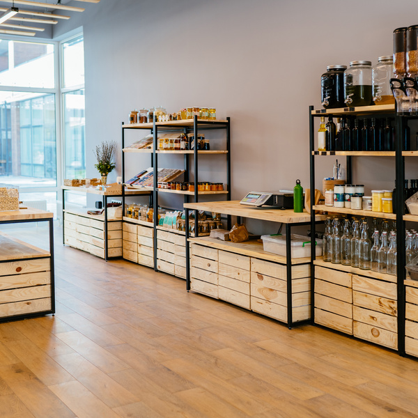 Spacious Inline Unit in a Vibrant Shopping Center in Salt Lake City